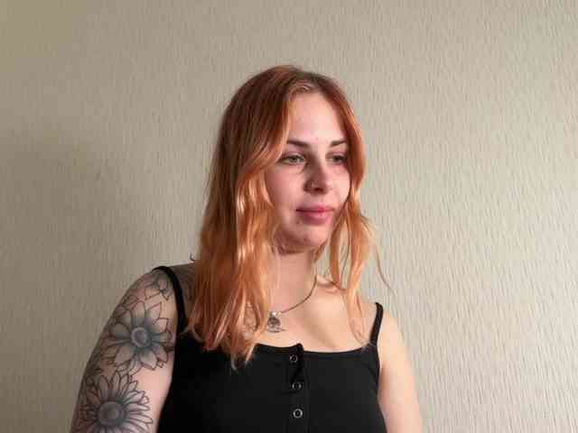 LisaloveX webcam