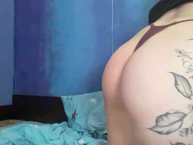 LisaloveX webcam