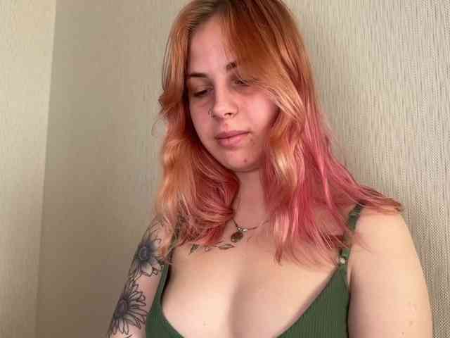 LisaloveX webcam