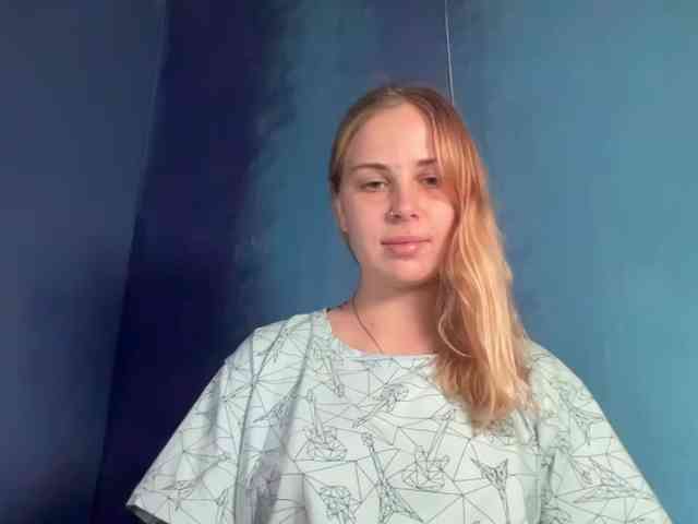LisaloveX webcam