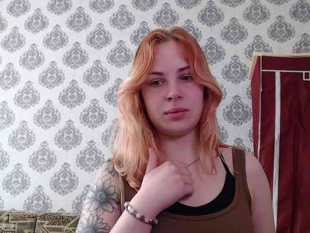 LisaloveX webcam