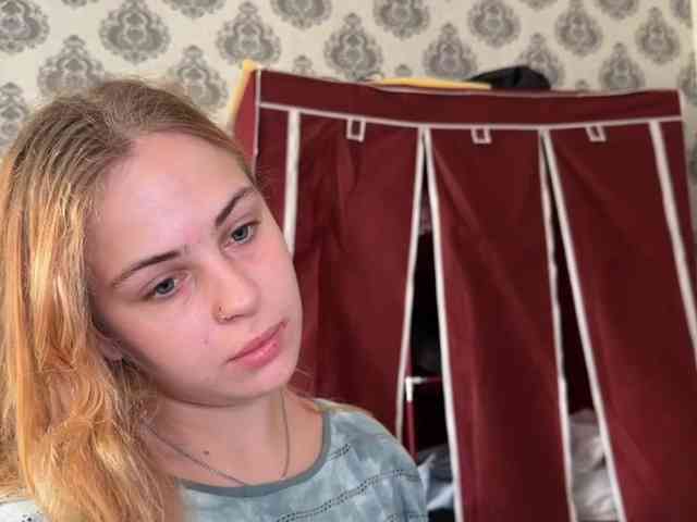 LisaloveX webcam