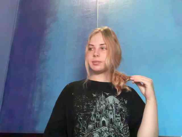 LisaloveX webcam
