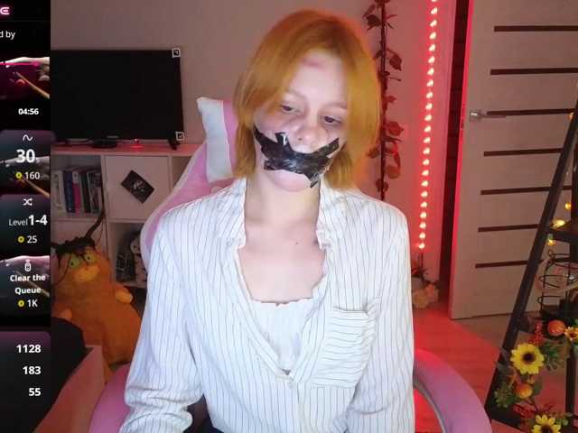 GingerSnapDoll live cam on BongaCams
