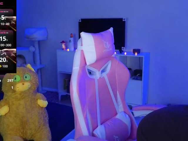GingerSnapDoll live cam on BongaCams