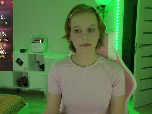 GingerSnapDoll live cam on BongaCams
