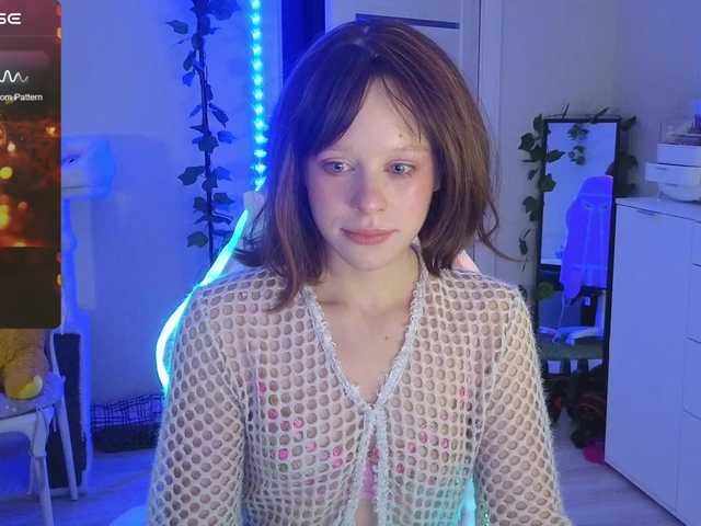 GingerSnapDoll live cam on BongaCams