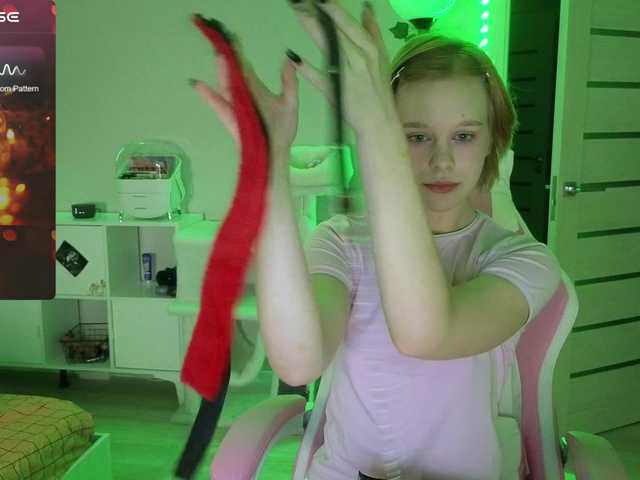 GingerSnapDoll live cam on BongaCams