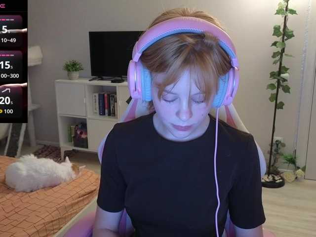 GingerSnapDoll live cam on BongaCams