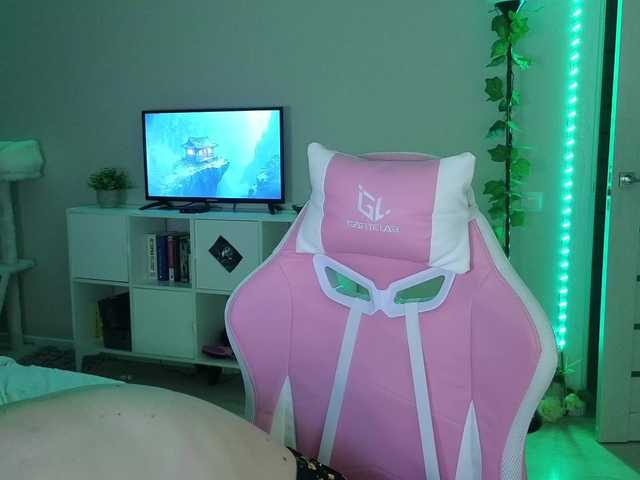 GingerSnapDoll live cam on BongaCams