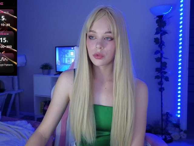 GingerSnapDoll live cam on BongaCams