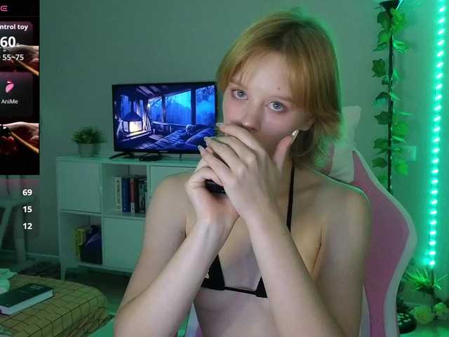 GingerSnapDoll live cam on BongaCams