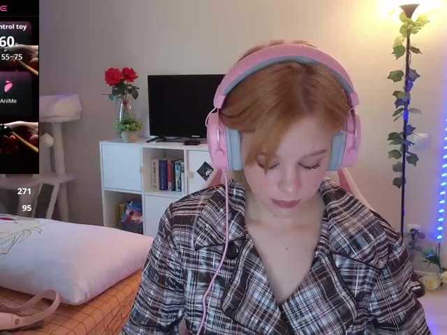 GingerSnapDoll live cam on BongaCams