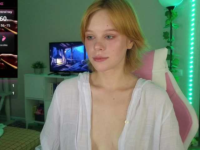 GingerSnapDoll live cam