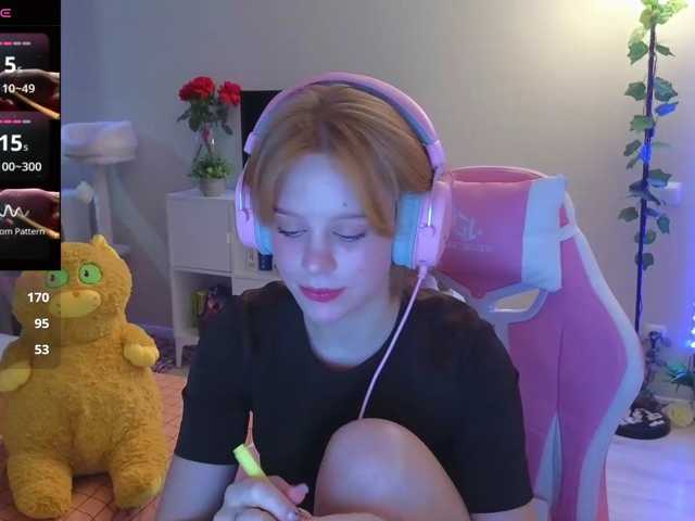 GingerSnapDoll live cam on BongaCams