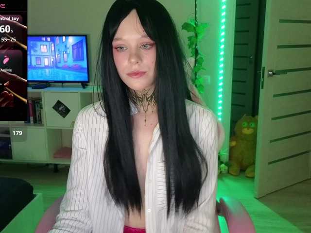 GingerSnapDoll live cam on BongaCams