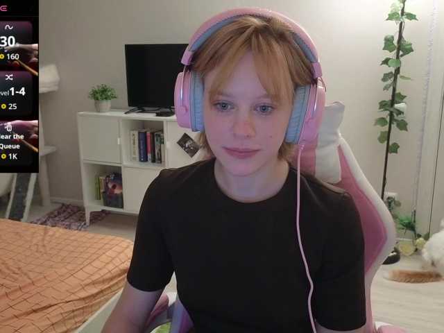 GingerSnapDoll live cam on BongaCams