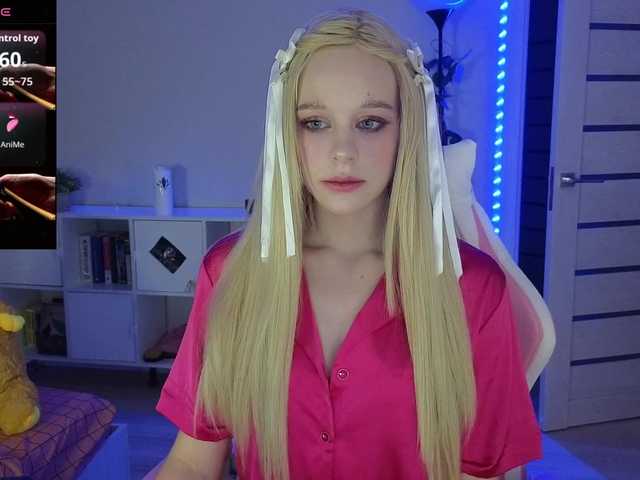 GingerSnapDoll live cam on BongaCams