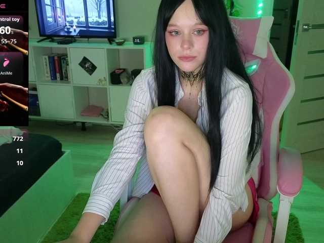 GingerSnapDoll live cam on BongaCams