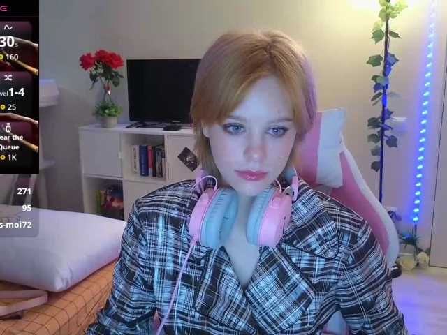 GingerSnapDoll live cam on BongaCams