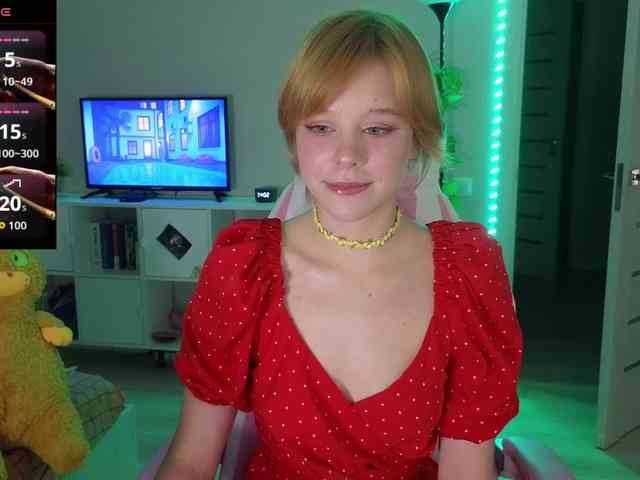 GingerSnapDoll webcam