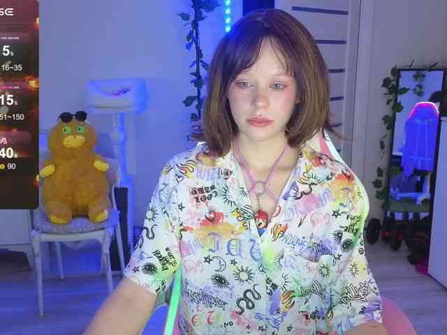 GingerSnapDoll webcam