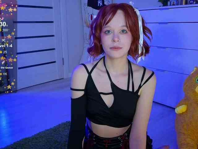 GingerSnapDoll webcam