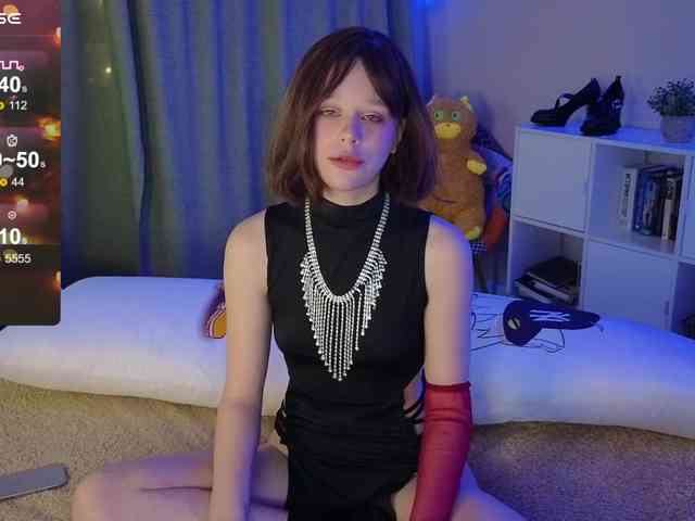 GingerSnapDoll webcam