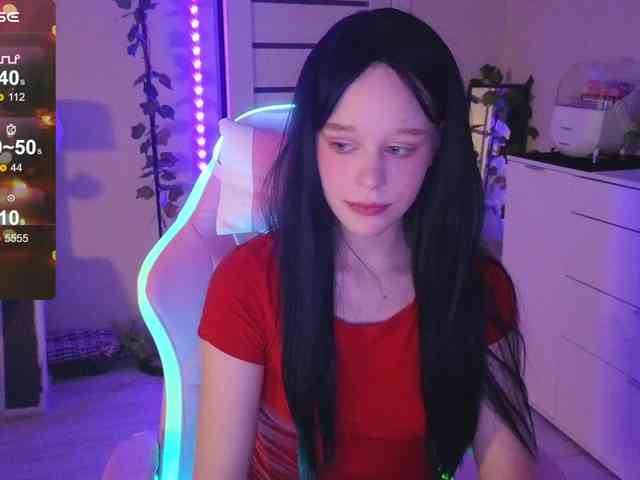 GingerSnapDoll webcam
