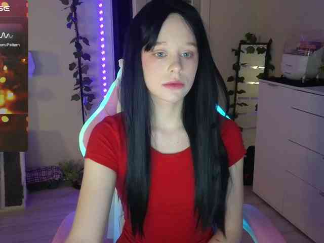 GingerSnapDoll webcam