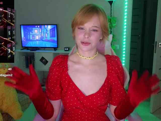 GingerSnapDoll webcam