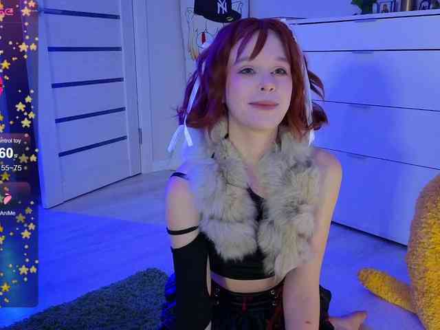 GingerSnapDoll webcam