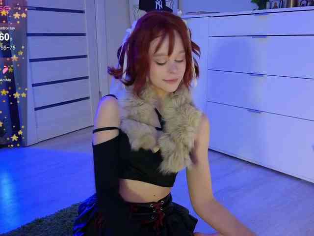 GingerSnapDoll webcam