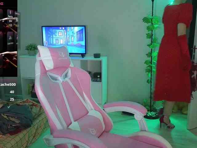 GingerSnapDoll webcam