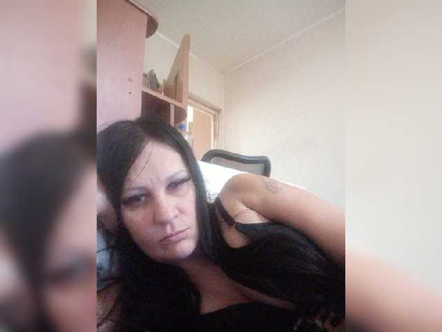 Maia85 live cam preview