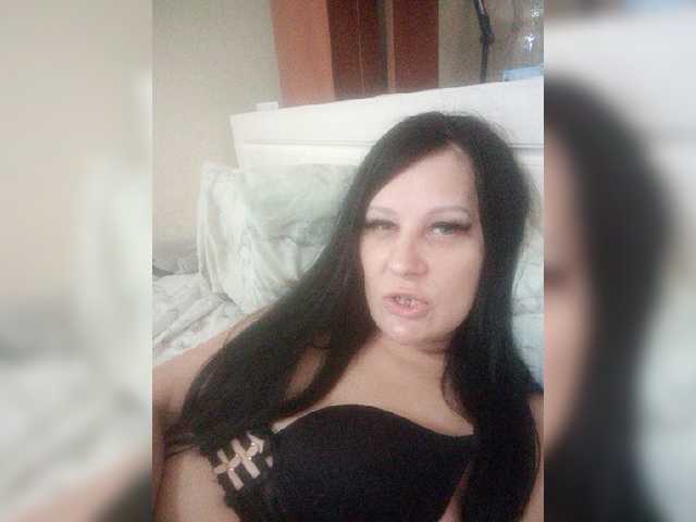 Maia85 live cam preview