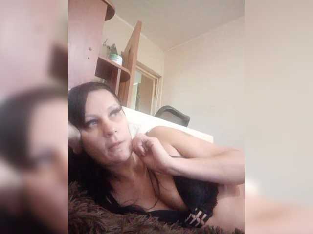 Maia85