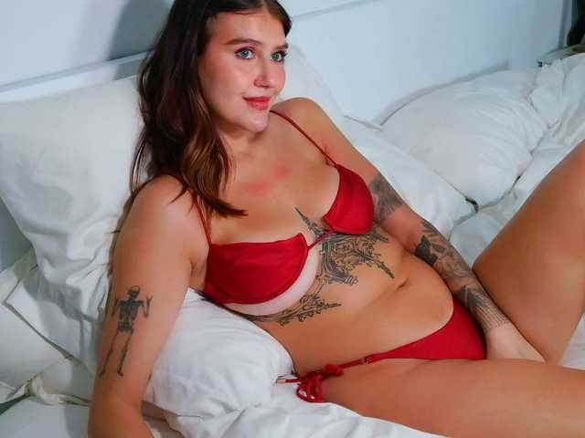 clairerae live cam on BongaCams