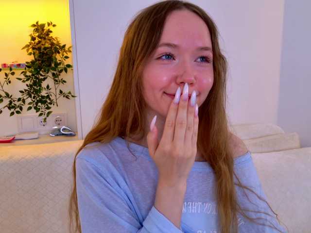 HoneyAhegao live cam on BongaCams