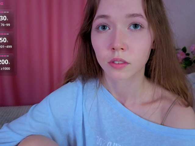 HoneyAhegao live cam on BongaCams