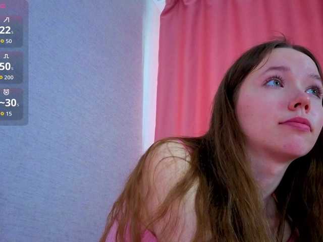 HoneyAhegao live cam on BongaCams