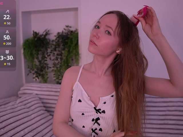 HoneyAhegao live cam on BongaCams