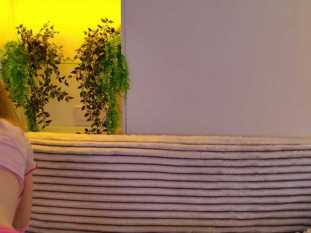 HoneyAhegao live cam on BongaCams