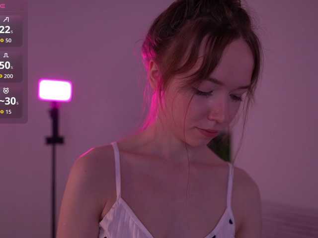 HoneyAhegao live cam