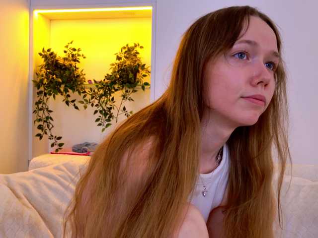 HoneyAhegao live cam on BongaCams