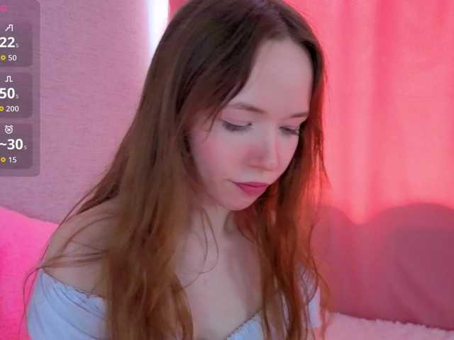 HoneyAhegao live cam on BongaCams