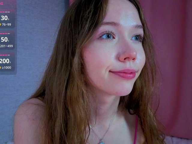 HoneyAhegao live cam on BongaCams