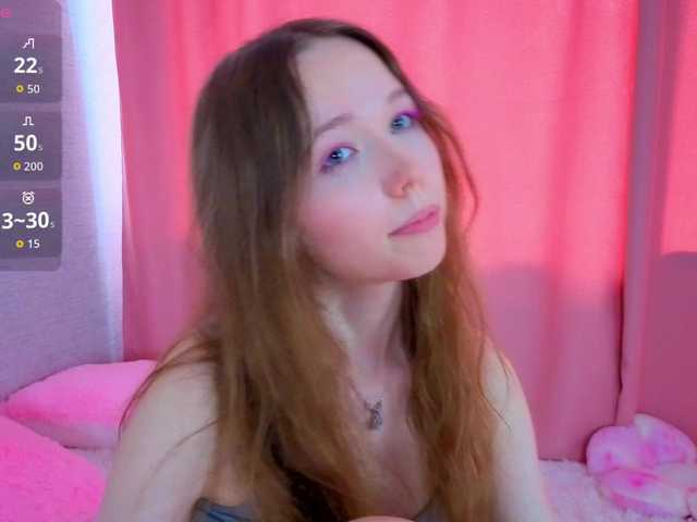 HoneyAhegao live cam on BongaCams