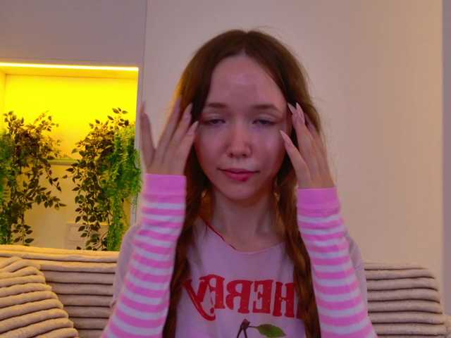 HoneyAhegao live cam on BongaCams