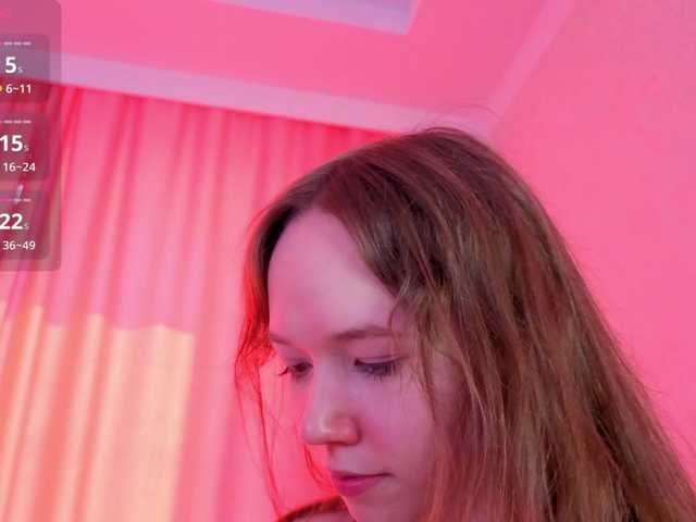 HoneyAhegao live cam on BongaCams